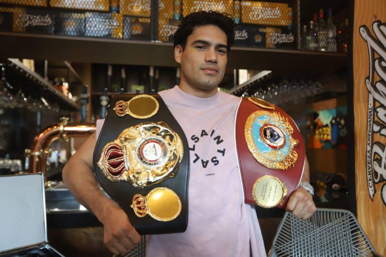 Zurdo Ramírez podría opacar a Canelo con posible pelea de unificación contra Jai Opetaia