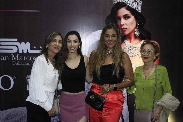 Dan sinaloenses la bienvenida a su nueva soberana Libia Gavica Farriols