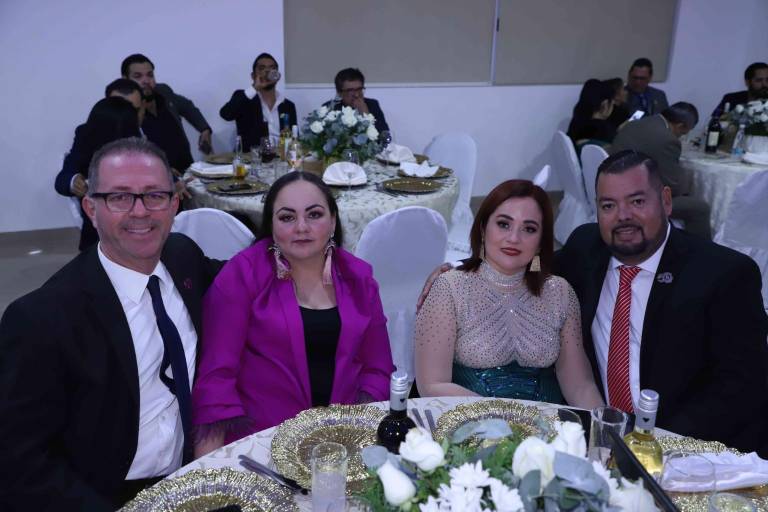 Celebran ingenieros civiles su reunión anual