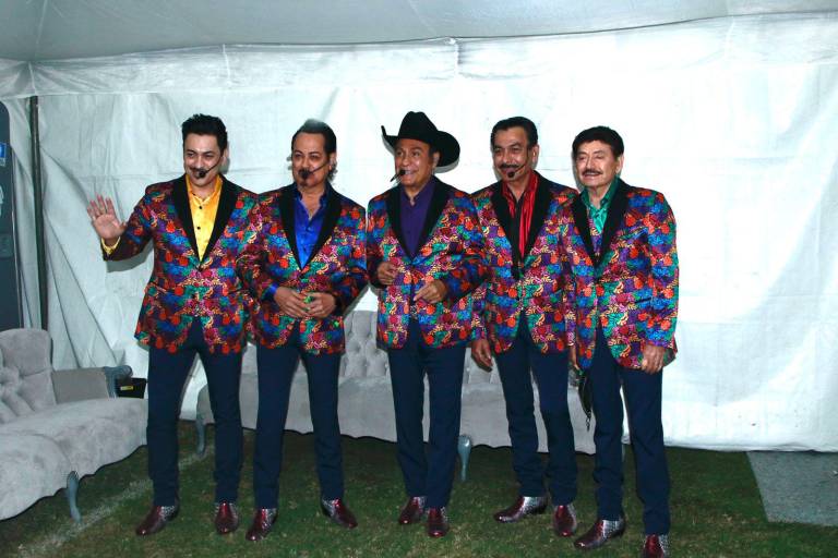 Los Tigres del Norte la vuelve hacer en grande en Culiacán