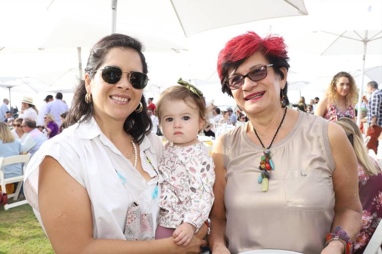 Cocinan chefs para ayudar al Centro de Readaptación Social