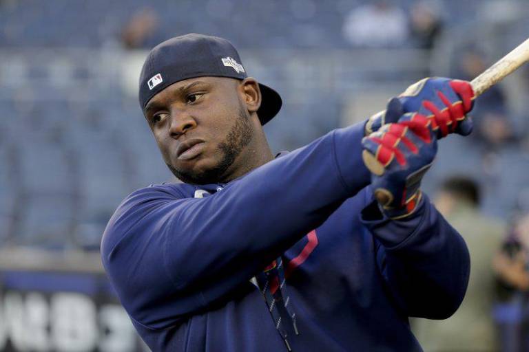 Miguel Ángel Sanó, a pulirse al bate antes de ser activado por los Mellizos