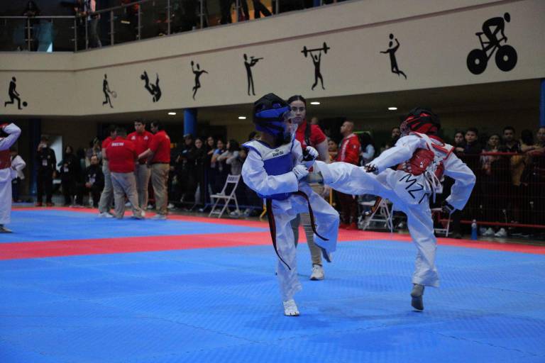 Brilla taekwondo mazatleco en estatal de los Juegos Conade