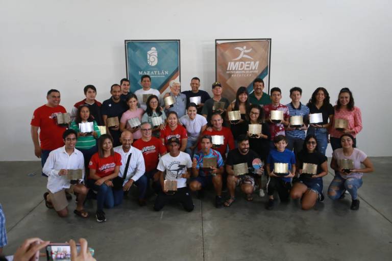 Comité de Natación premia a lo mejor de este 2022