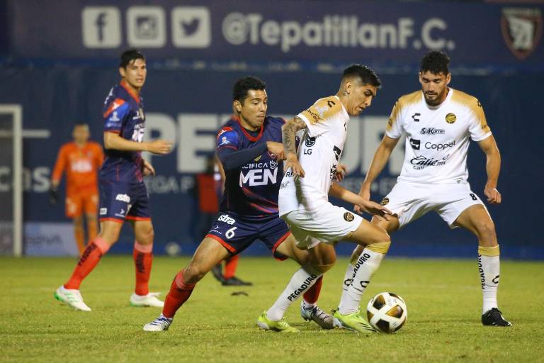 Golazo de Betancourt pone a Dorados de Sinaloa con ventaja en la liguilla ante Tepatitlán