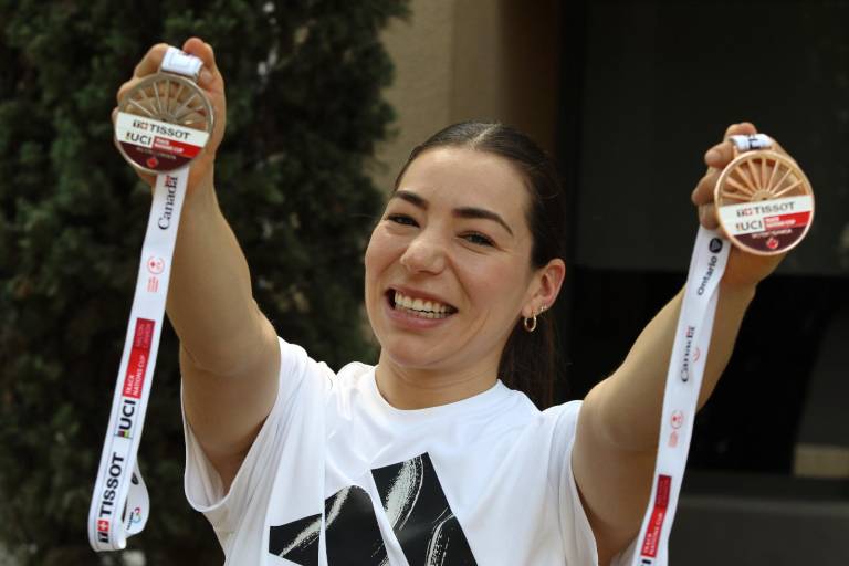 Luz Daniela Gaxiola regresa a México tras obtención de plaza olímpica