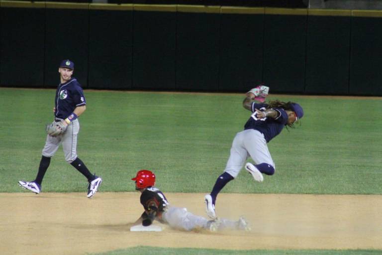 Venados de Mazatlán cierra duelos de preparación con derrota ante Pickles de Portland