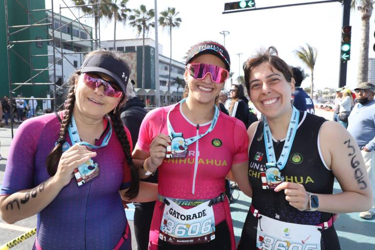 Disfrutan del Red Petroil AsTri Internacional Mazatlán 2023