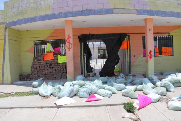 Desierta y vandalizada guardería que fuera base del Ejército en Rosario