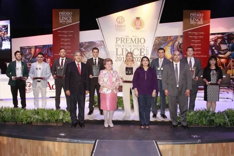 Otorga la UAdeO premios Profesionista Lince del Año 2019-2020