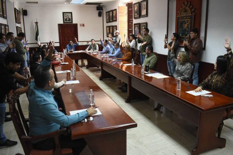 Condona Ayuntamiento de Culiacán pagos de derechos de piso a ambulantes y mercados durante enero