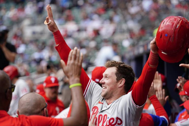 Filis aguantan embestida de Bravos y se llevan el juego 1 de la SDLN