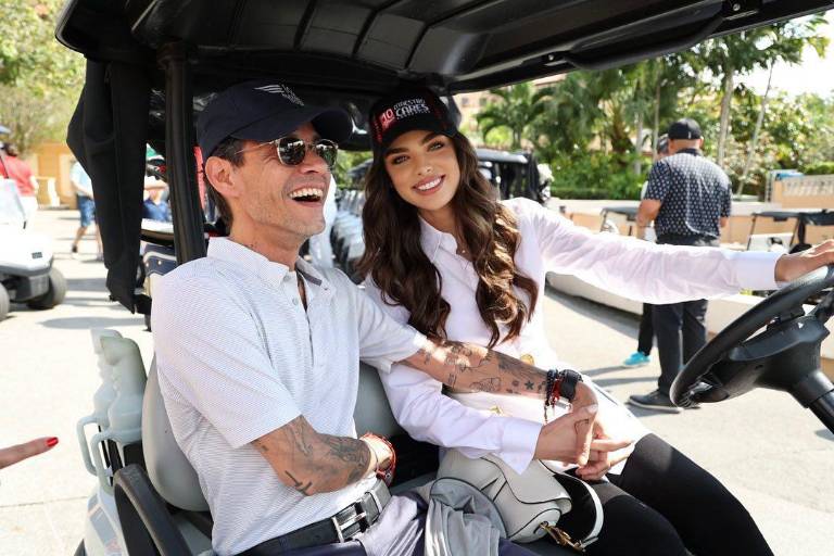 ¿Boda en puerta? Novia de Marc Anthony muestra brillante anillo de compromiso