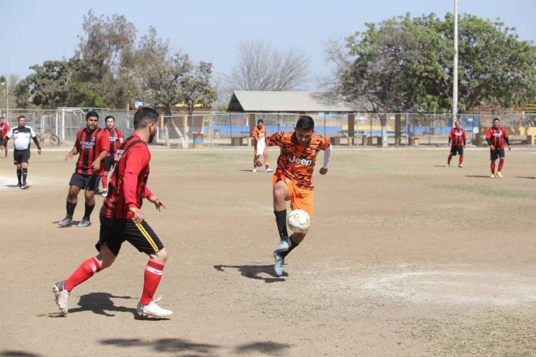 Dr. Nares-Cemeq sale con la mejor parte en Liga Intermédicos