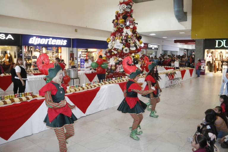 Celebra Casa Ley el Día de Reyes con rosca para sus clientes