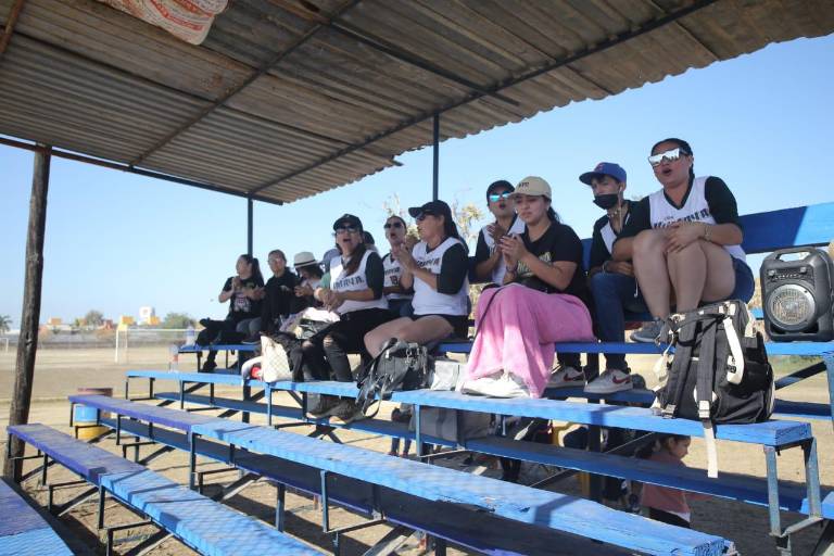 Liga Muralla se apunta un triunfo más en el Nacional Infantil Mayor Pesada U 12