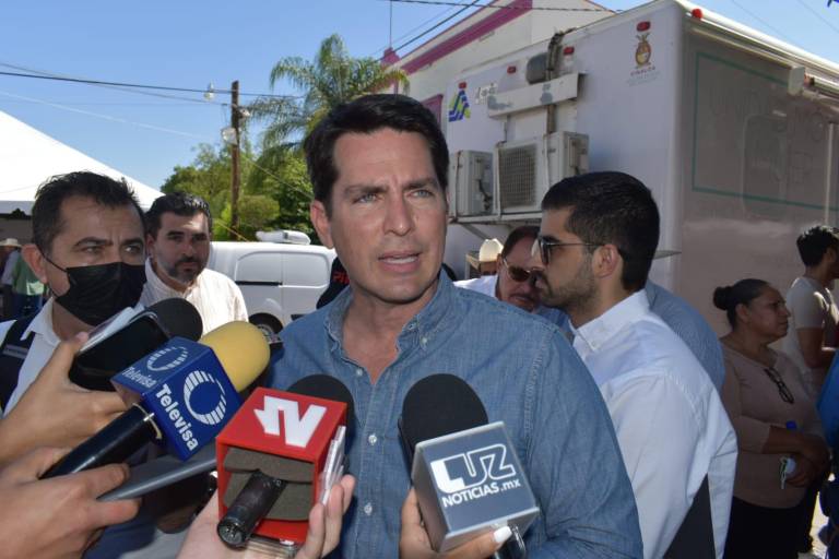 En Sinaloa, menos del 50% de las actividades económicas son informales, asegura Javier Gaxiola