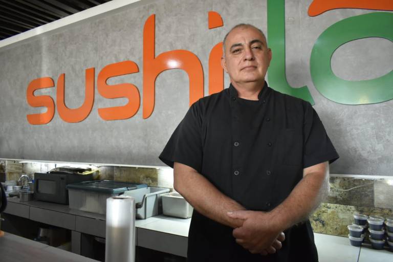 Chef Fausto, el padre del sushi Mar y Tierra, la marca de los sushis de Culiacán