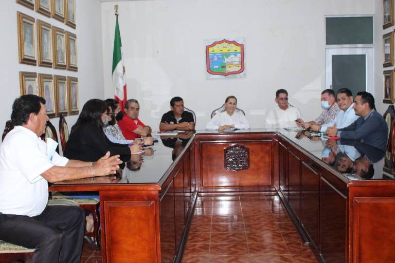 Busca Fonatur ponerse al corriente de pagos en Escuinapa, pero piden bajar reducción de valores catastrales