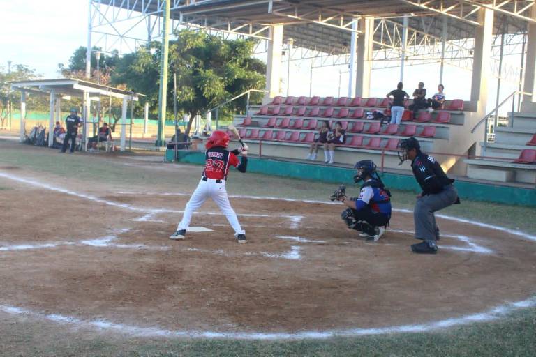 Culmina selectivo de beisbol en la Unidad Deportiva Benito Juárez
