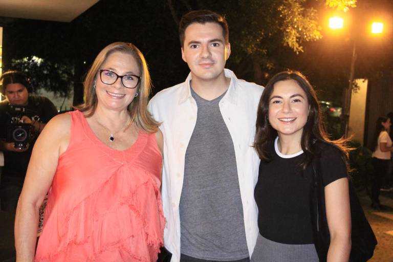 Apoyan a La Casa del Maquío