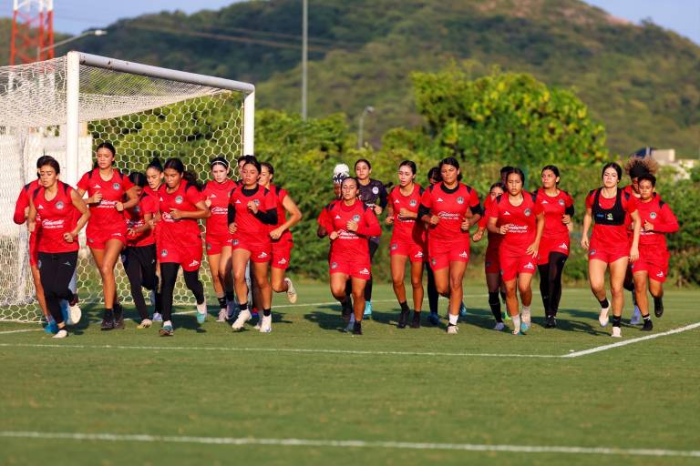 Mazatlán Femenil visita este lunes a Santos, en recta final del torneo