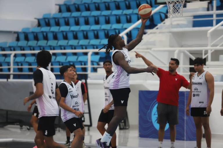 Venados Basketball aumenta intensidad de pretemporada