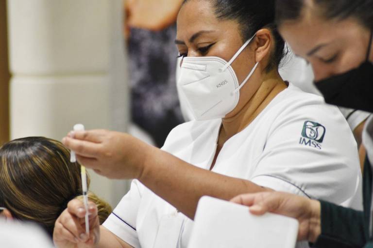 Ya se solicitaron 5 mil dosis para iniciar vacunación en menores con comorbilidades en Sinaloa, informa Salud