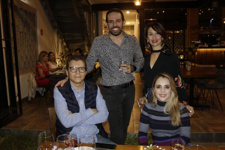 Viven en El Caprichito una velada de sabor