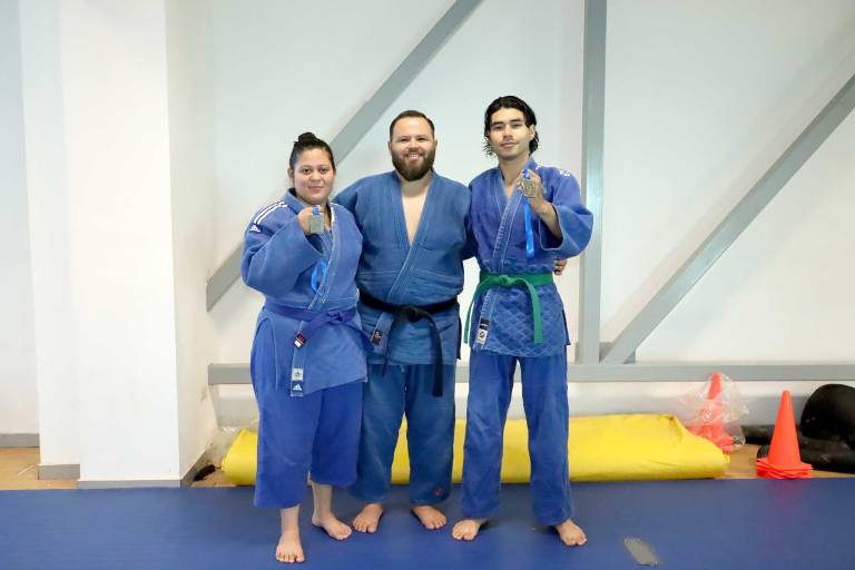 Judocas obtienen medallas de plata en Campeonato Nacional Abierto Universitario