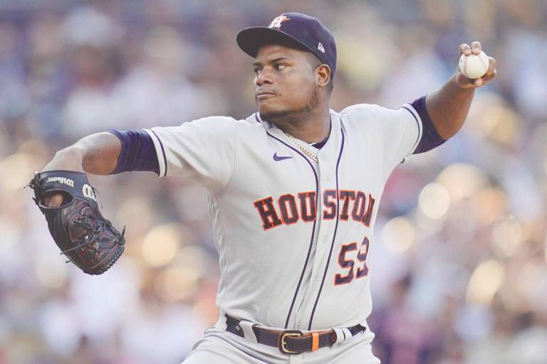 Abren Astros y Bravos las ‘hostilidades’ por el título