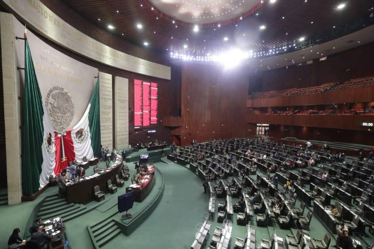 Diputados avalan en lo general dictamen de reforma a la Ley de la Industria Eléctrica; pasa a discusión particular