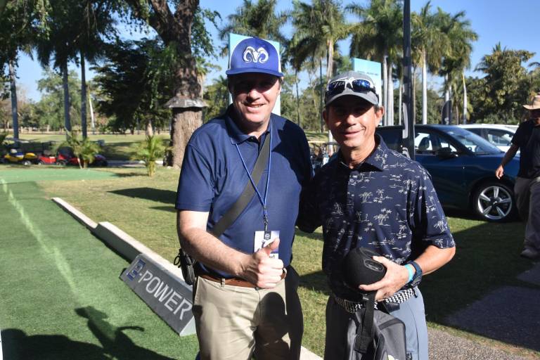 Compiten golfistas por el swing perfecto en primer Exatec Blue Open Golf Tour