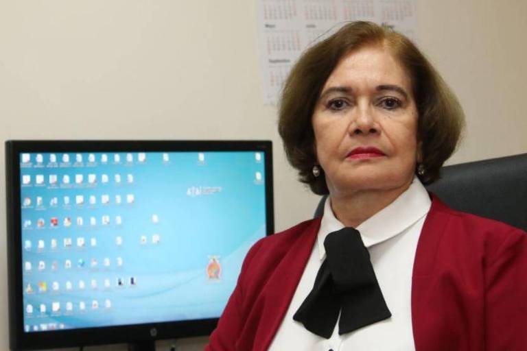 Se registran 10 aspirantes a Fiscal General de Sinaloa, entre ellos, la jueza Sara Bruna