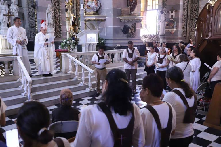 Obispo de Mazatlán llama a buscar entendimiento, armonía y unidad en la familia