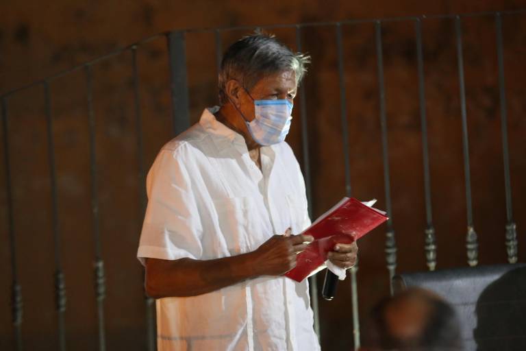 Arturo Santamaría Gómez presenta su libro ‘El futbolista sinaloense, talento, fuerza y garra’