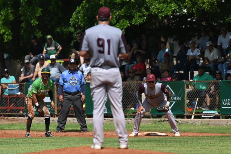 Tomateros de Culiacán cae en su debut en la Copa Sinaloa Classic
