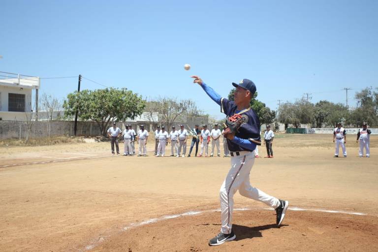 Con homenaje a ‘El Conejo’ Díaz, la Liga Interclubes Categoría 60 Años y Más 2022 es inaugurada oficialmente, en Mazatlán