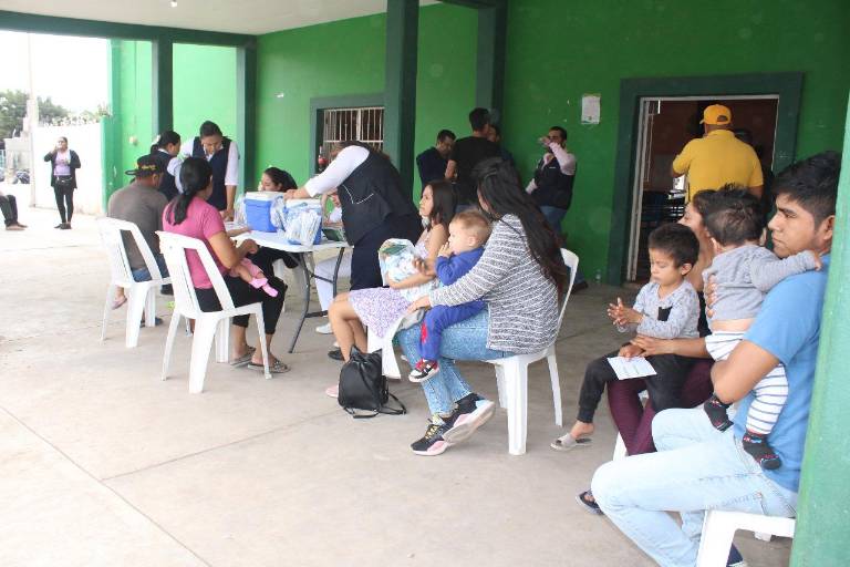 Inician autoridades de Salud censo de jornaleros agrícolas en Escuinapa