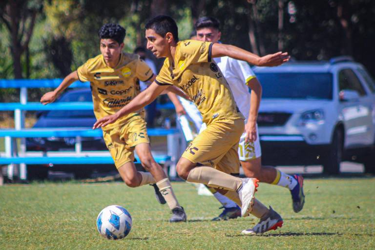 Dorados regresa a la senda del triunfo en la Tercera División