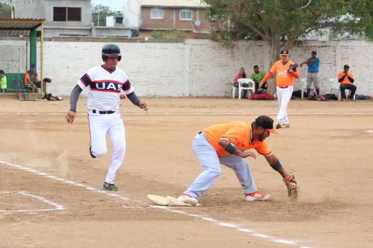 Se impone Correos de México a Magisterio en la Burócrata Federal