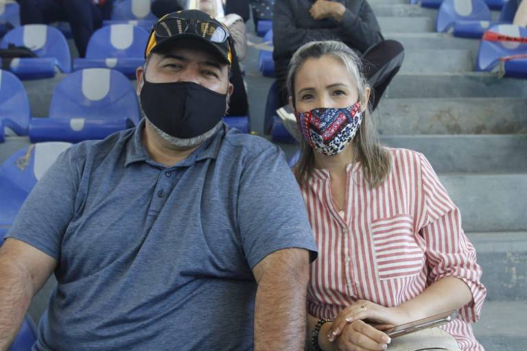 Premian a ganadores del Torneo de Tenis Bajo Techo Mazatlán Open 2021