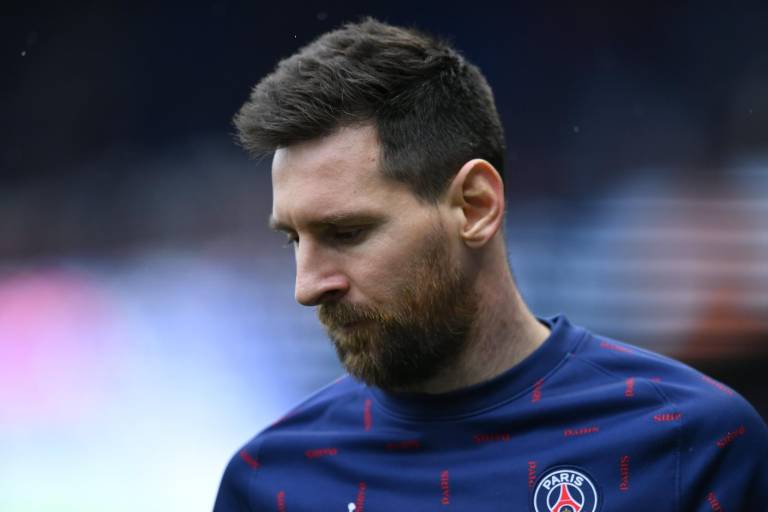 Messi y Neymar son abucheados por los hinchas del PSG en el partido contra Burdeos
