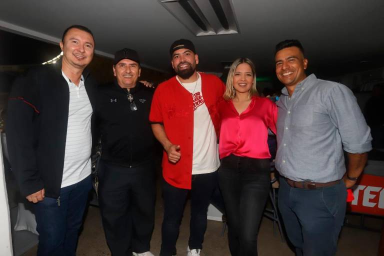 Club Venados entrega premio Orgullo Mazatlán a Antonio López Sáenz