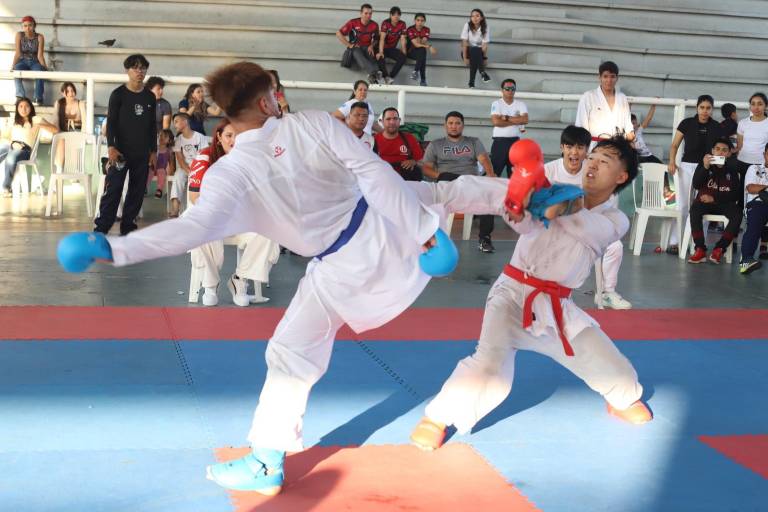 Moreno Bautista vuelve a ser la figura de la Copa Noroeste de Karate