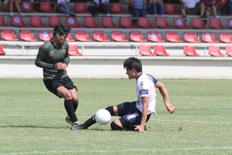 Centro de Formación FAR levanta el título de la Liga de Futbol Juvenil C