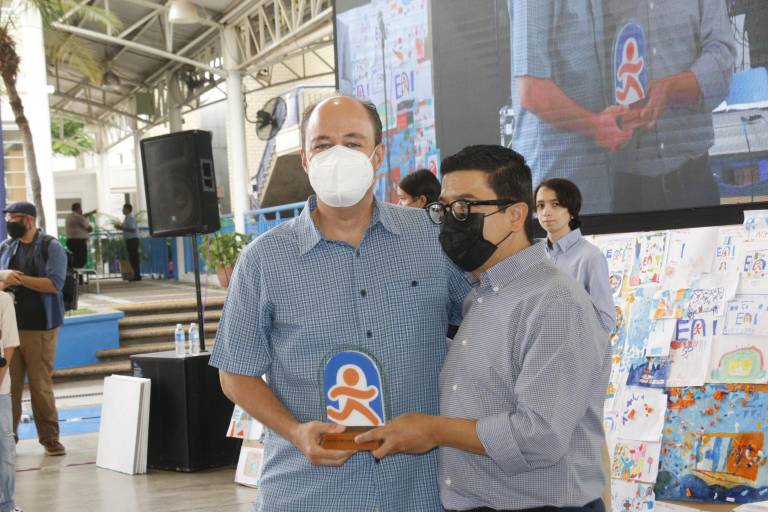 Celebra la Escuela Activa Integral 50 años de educar y formar alumnos sobresalientes