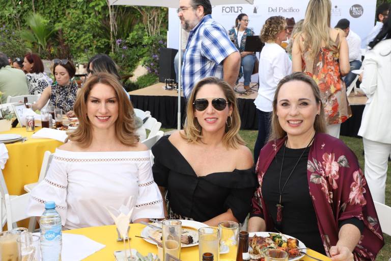 Cocinan chefs para ayudar al Centro de Readaptación Social