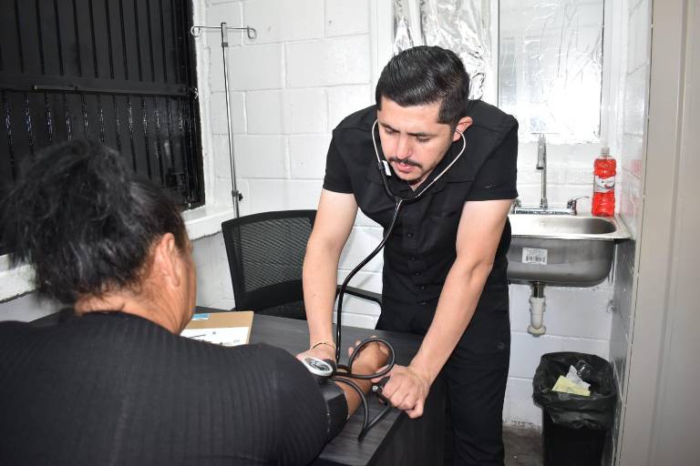 Consultorio del relleno sanitario es oportunidad para salvar vidas