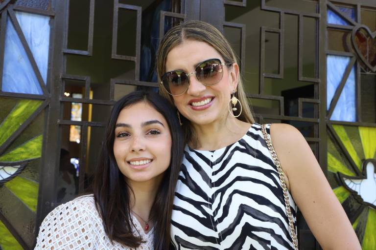 Confirman 54 niños su fe en Cristo